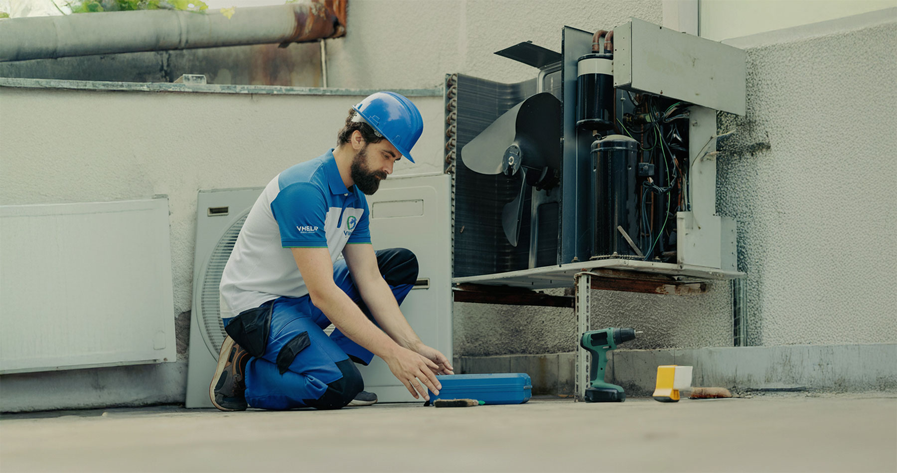 Split AC Cleaning Service in Dubai